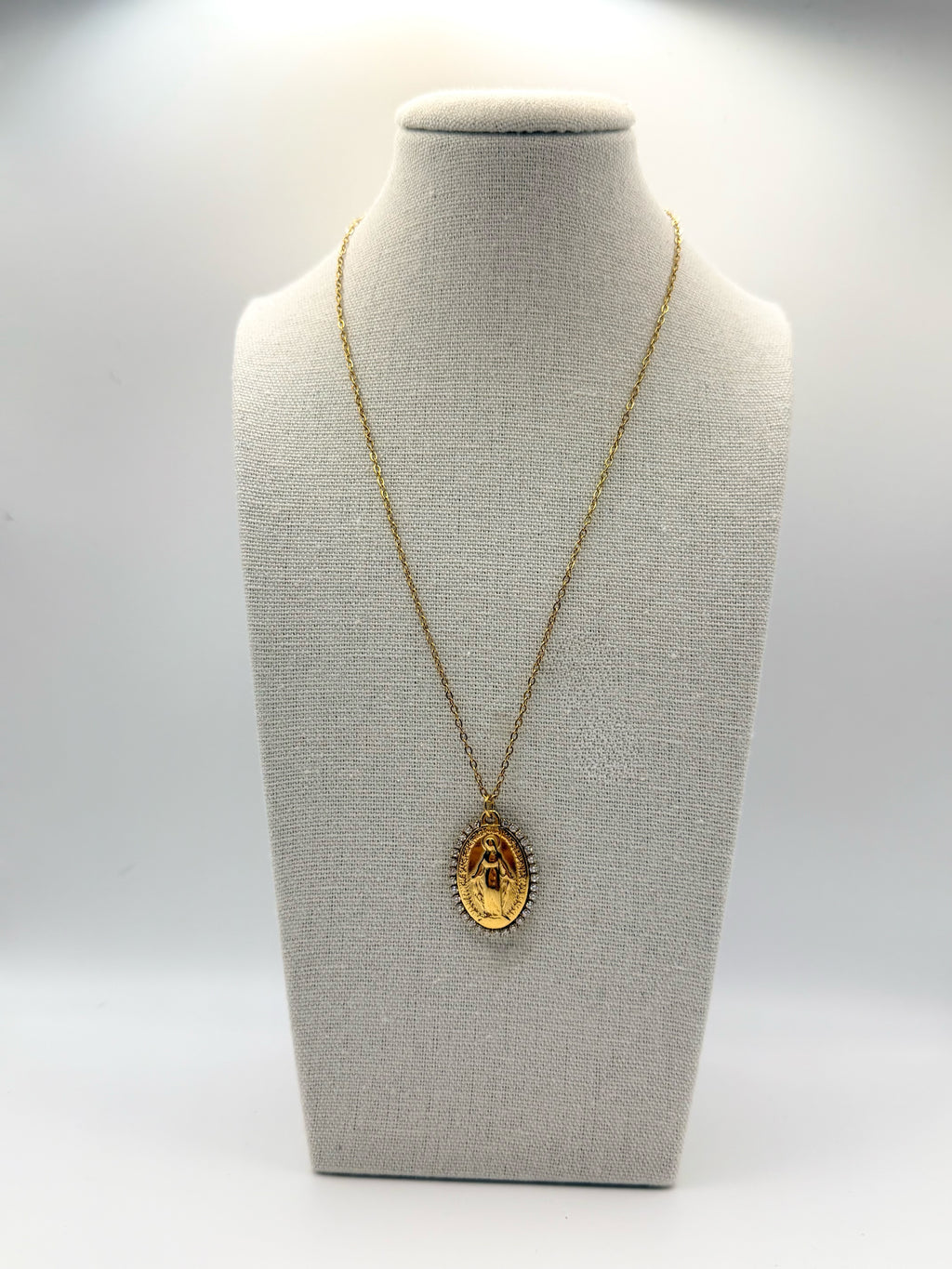 Collana Divina