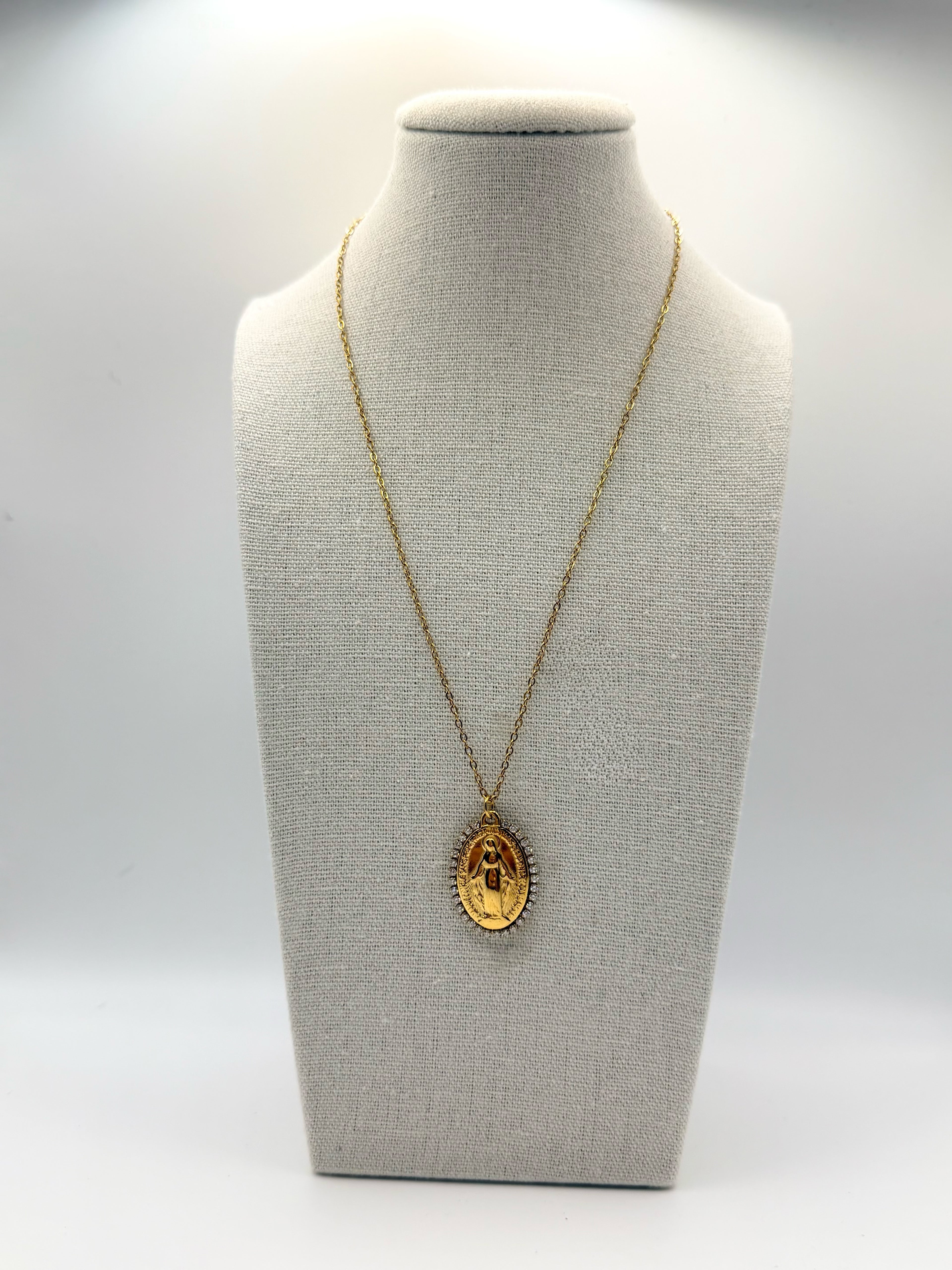 Collana Divina