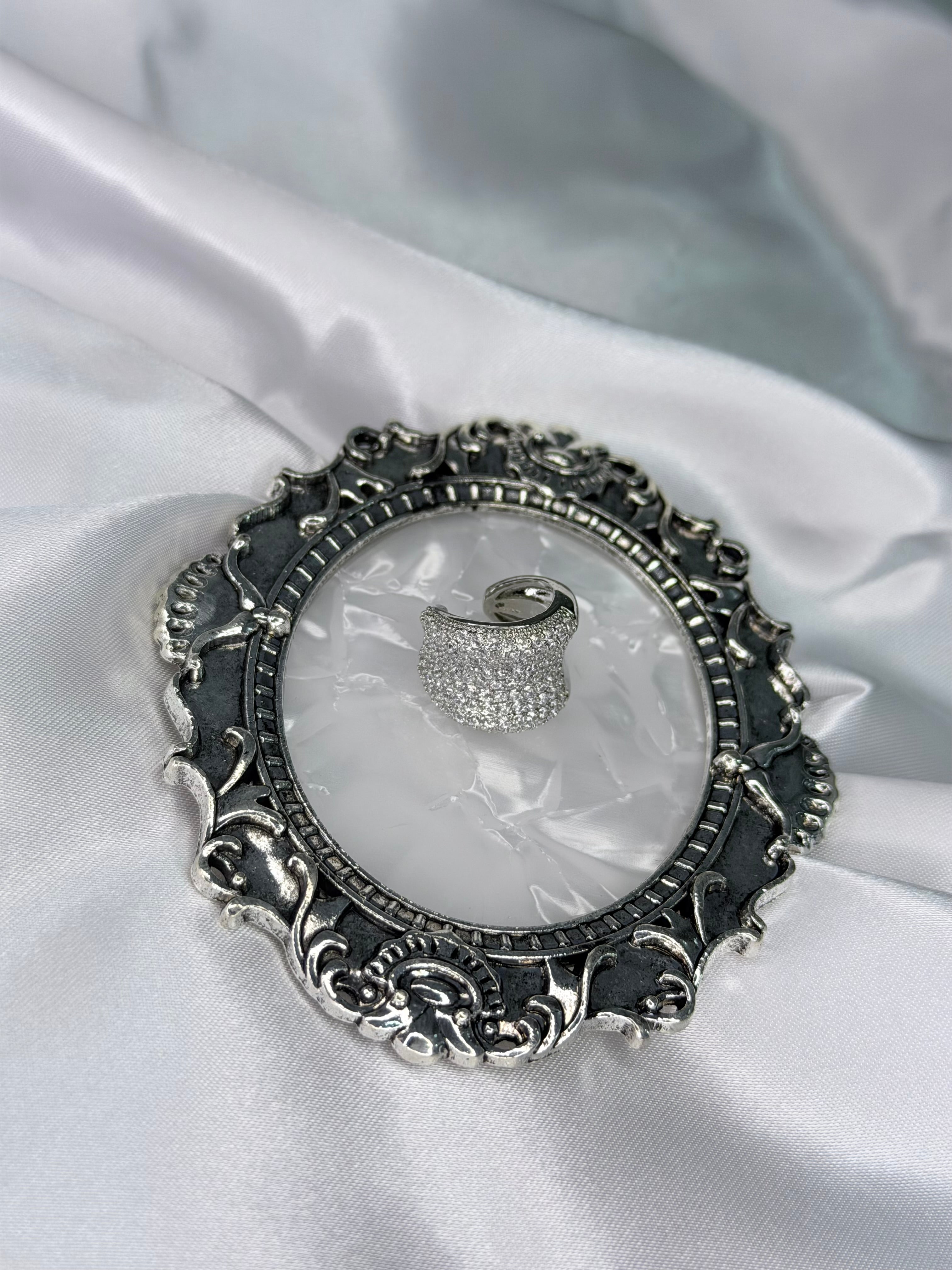 Flash Cuff